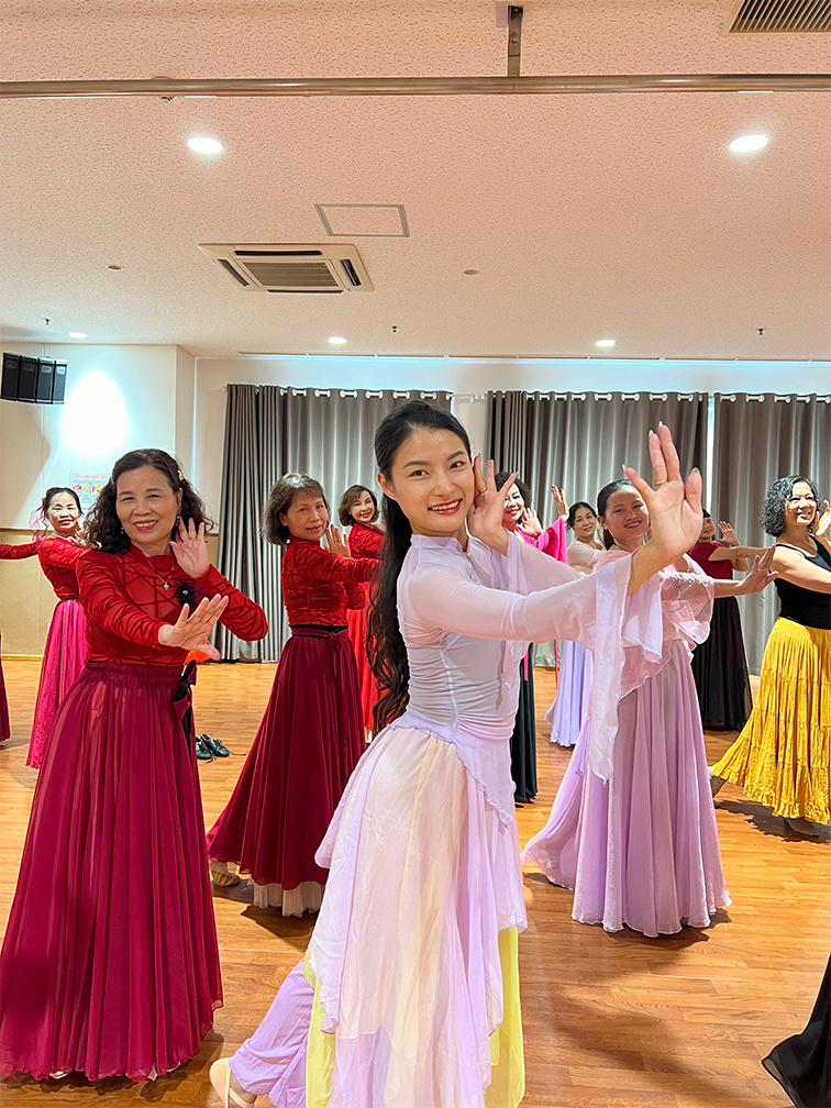 Múa Cổ Trang Avatar